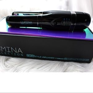Neuro style Paul Mitchell 1 inch flat curling iron